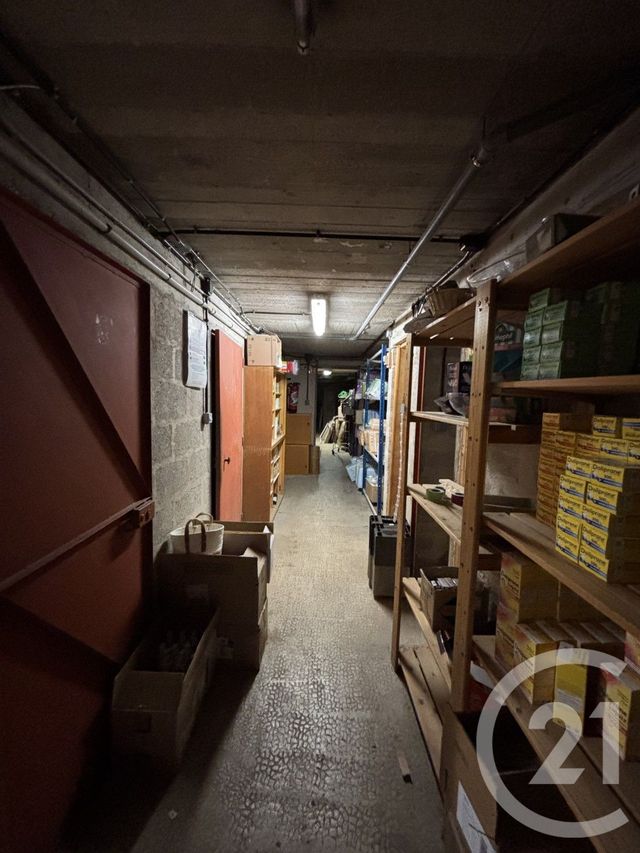 Appartement Local à louer - 10 pièces - 177.0 m2 - MONTMIRAIL - 51 - CHAMPAGNE-ARDENNE - Century 21 A.S.M.