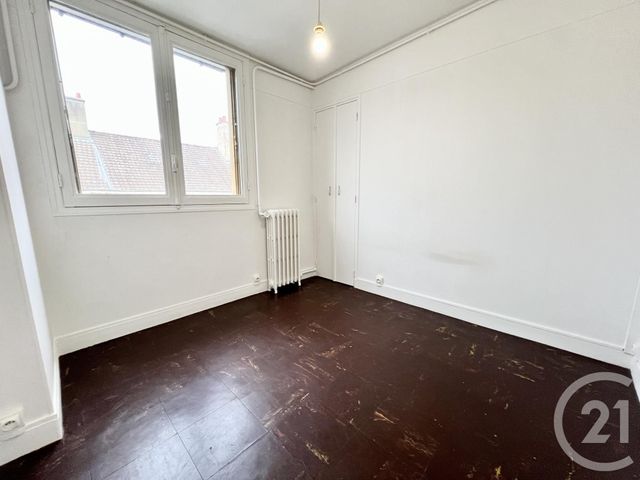 Appartement T3 à vendre - 4 pièces - 63.9 m2 - COULOMMIERS - 77 - ILE-DE-FRANCE - Century 21 A.S.M.