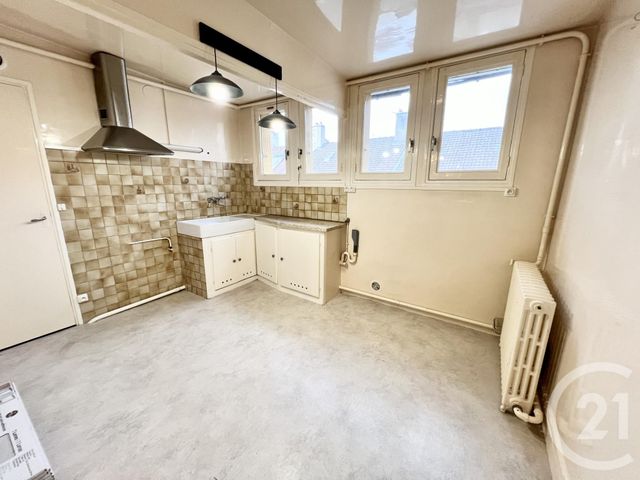 Appartement T3 à vendre - 4 pièces - 63.9 m2 - COULOMMIERS - 77 - ILE-DE-FRANCE - Century 21 A.S.M.