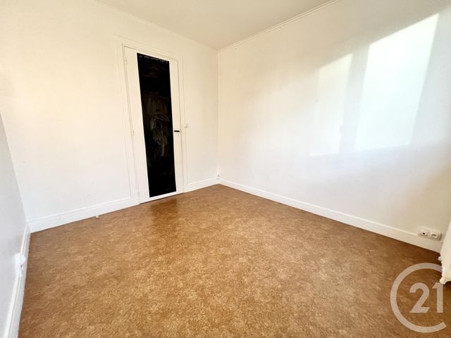 Appartement T3 à vendre - 4 pièces - 63.9 m2 - COULOMMIERS - 77 - ILE-DE-FRANCE - Century 21 A.S.M.