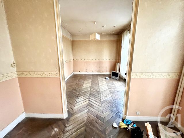 Afficher la photo en grand Appartement F4 à vendre - 4 pièces - 88.0 m2 - COULOMMIERS - 77 - ILE-DE-FRANCE - Century 21 A.S.M.