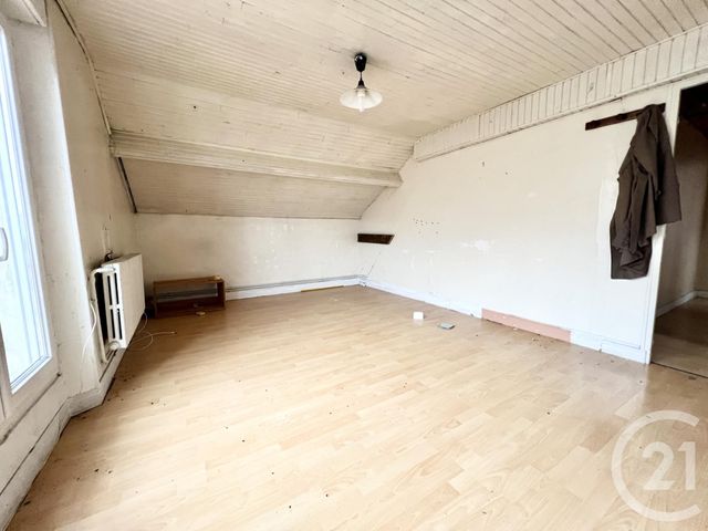 Appartement F3 à vendre - 3 pièces - 52.0 m2 - COULOMMIERS - 77 - ILE-DE-FRANCE - Century 21 A.S.M.