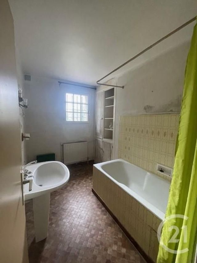 maison à vendre - 5 pièces - 134.0 m2 - COULOMMIERS - 77 - ILE-DE-FRANCE - Century 21 A.S.M.