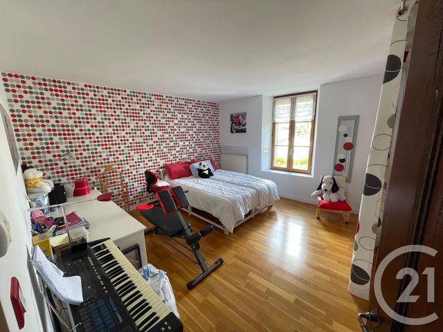 maison à vendre - 9 pièces - 239.0 m2 - BOISSY LE CHATEL - 77 - ILE-DE-FRANCE - Century 21 A.S.M.