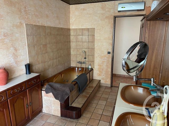 maison à vendre - 9 pièces - 239.0 m2 - BOISSY LE CHATEL - 77 - ILE-DE-FRANCE - Century 21 A.S.M.