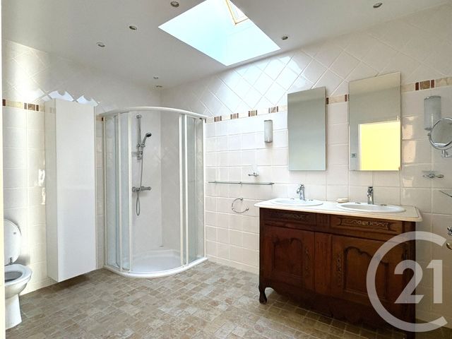 Afficher la photo en grand maison à vendre - 7 pièces - 192.16 m2 - COULOMMIERS - 77 - ILE-DE-FRANCE - Century 21 A.S.M.