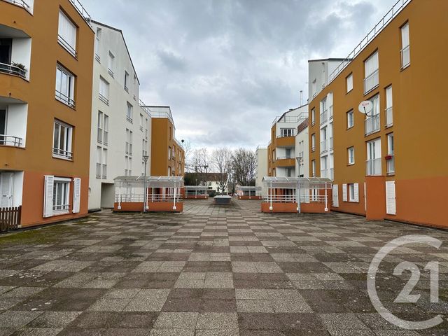 Appartement F3 à vendre - 3 pièces - 67.07 m2 - COULOMMIERS - 77 - ILE-DE-FRANCE - Century 21 A.S.M.