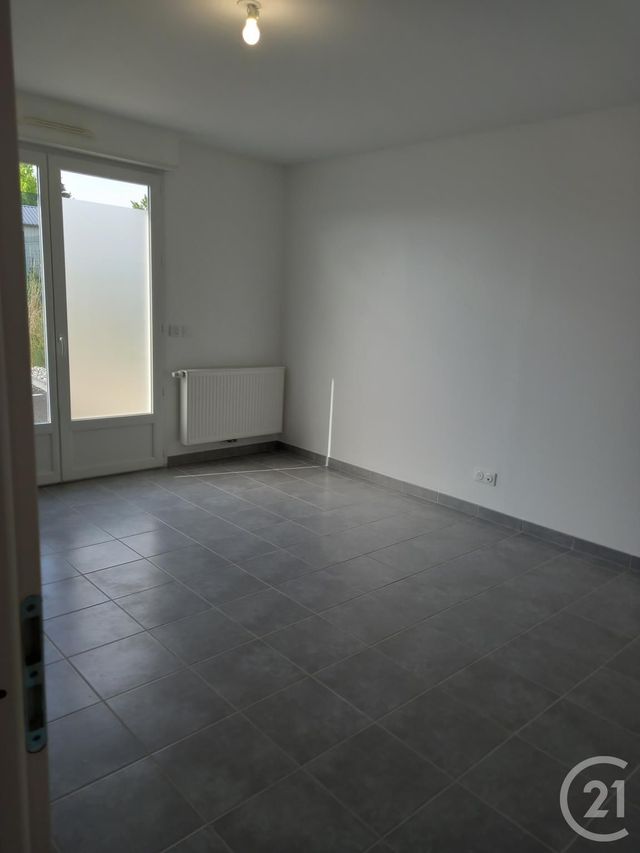 maison à louer - 1 pièce - 18.82 m2 - BOISSY LE CHATEL - 77 - ILE-DE-FRANCE - Century 21 A.S.M.