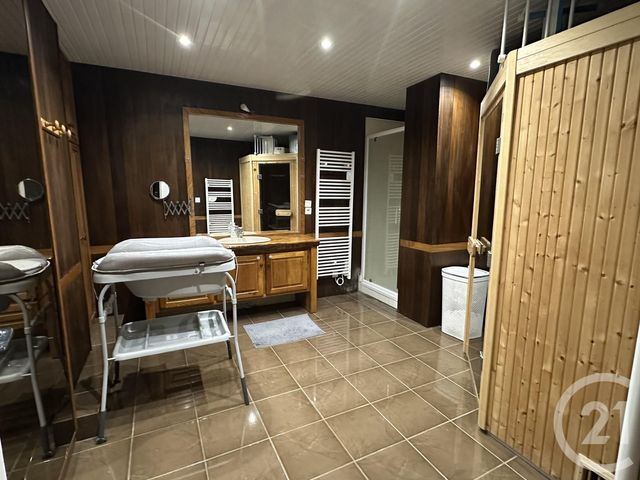 Afficher la photo en grand Appartement F5 à vendre - 5 pièces - 162.12 m2 - ROZAY EN BRIE - 77 - ILE-DE-FRANCE - Century 21 A.S.M.