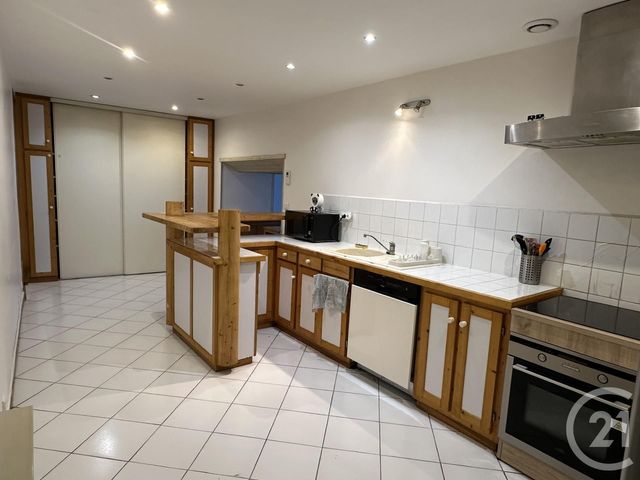 Afficher la photo en grand Appartement F5 à vendre - 5 pièces - 162.12 m2 - ROZAY EN BRIE - 77 - ILE-DE-FRANCE - Century 21 A.S.M.