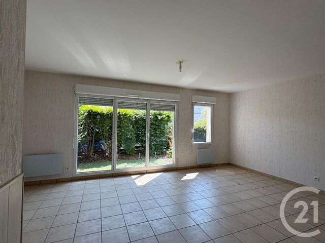 Appartement F3 à vendre - 3 pièces - 58.33 m2 - COULOMMIERS - 77 - ILE-DE-FRANCE - Century 21 A.S.M.