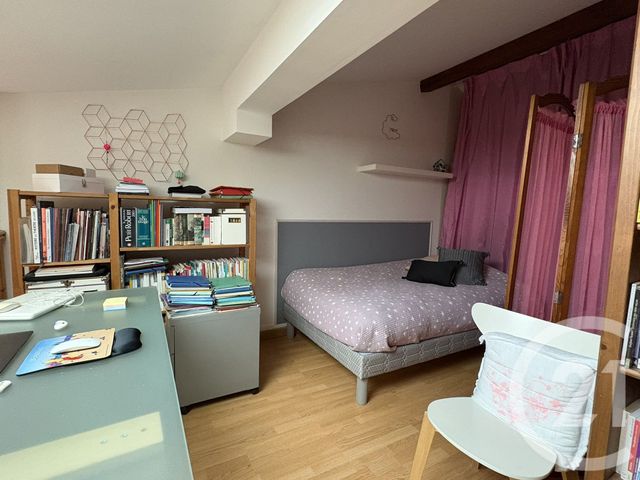 Afficher la photo en grand Appartement Duplex à vendre - 2 pièces - 39.43 m2 - COULOMMIERS - 77 - ILE-DE-FRANCE - Century 21 A.S.M.