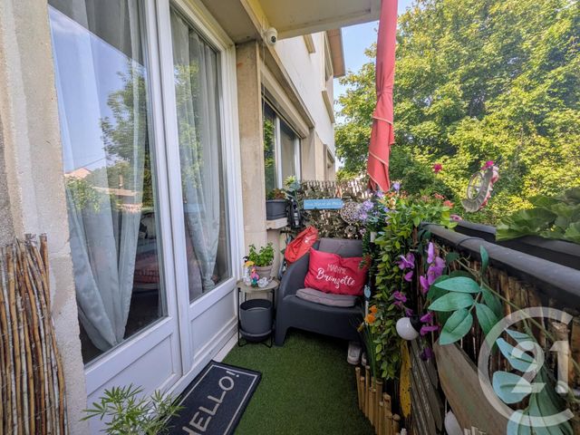 Appartement F3 à vendre - 3 pièces - 60.14 m2 - COULOMMIERS - 77 - ILE-DE-FRANCE - Century 21 A.S.M.