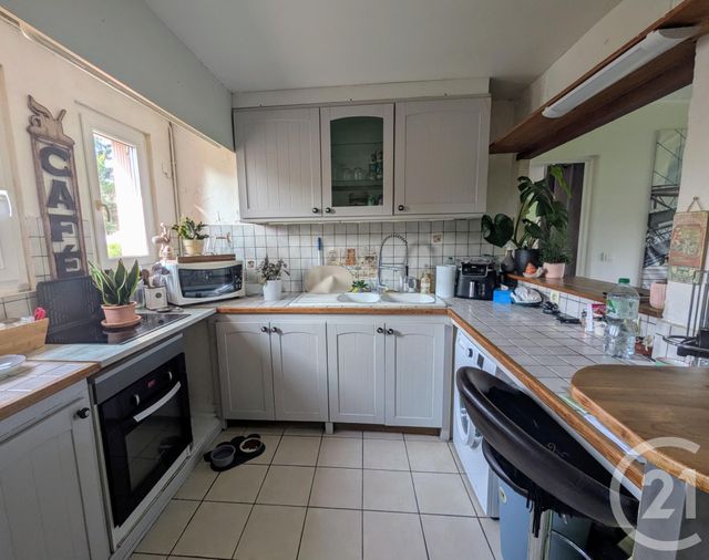 Appartement F3 à vendre - 3 pièces - 60.14 m2 - COULOMMIERS - 77 - ILE-DE-FRANCE - Century 21 A.S.M.