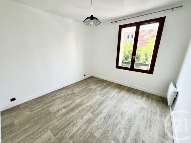 Appartement T3 à vendre - 3 pièces - 64.49 m2 - COULOMMIERS - 77 - ILE-DE-FRANCE - Century 21 A.S.M.