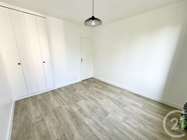 Appartement T3 à vendre - 3 pièces - 64.49 m2 - COULOMMIERS - 77 - ILE-DE-FRANCE - Century 21 A.S.M.