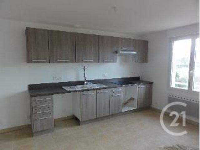 Appartement F3 à louer - 3 pièces - 71.22 m2 - COULOMMIERS - 77 - ILE-DE-FRANCE - Century 21 A.S.M.
