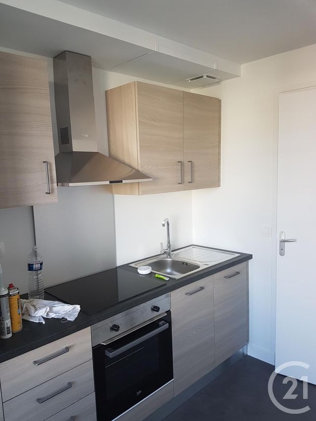 Appartement F1 à louer - 1 pièce - 17.65 m2 - COULOMMIERS - 77 - ILE-DE-FRANCE - Century 21 A.S.M.