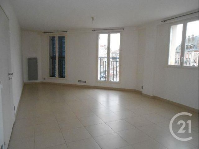Appartement F3 à louer - 3 pièces - 90.45 m2 - COULOMMIERS - 77 - ILE-DE-FRANCE - Century 21 A.S.M.