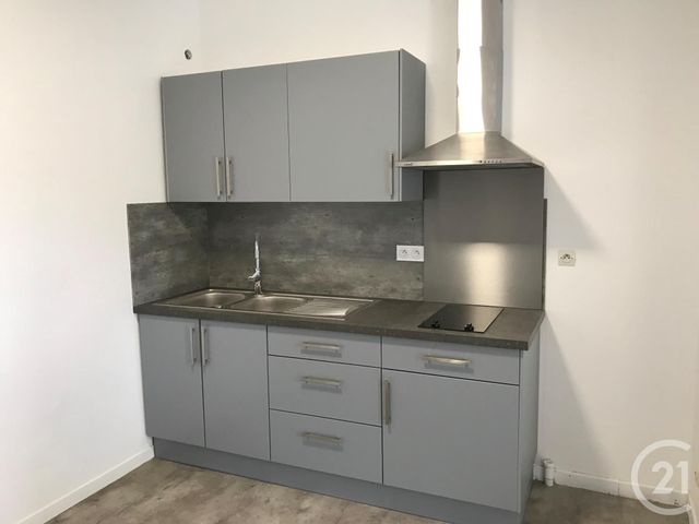 Appartement F1 à louer - 3 pièces - 53.57 m2 - COULOMMIERS - 77 - ILE-DE-FRANCE - Century 21 A.S.M.