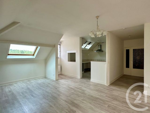 Appartement F2 à vendre - 2 pièces - 70.25 m2 - COULOMMIERS - 77 - ILE-DE-FRANCE - Century 21 A.S.M.