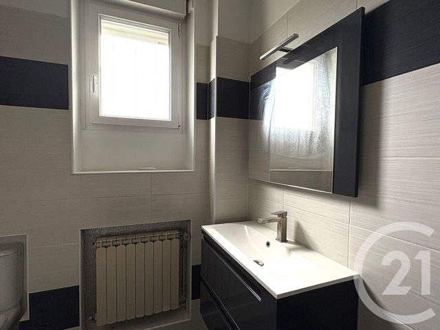 Afficher la photo en grand maison à vendre - 7 pièces - 144.65 m2 - COULOMMIERS - 77 - ILE-DE-FRANCE - Century 21 A.S.M.