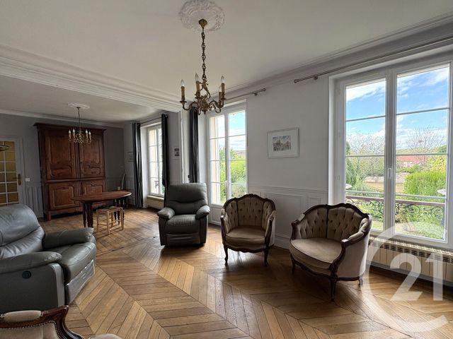 Afficher la photo en grand maison à vendre - 7 pièces - 144.65 m2 - COULOMMIERS - 77 - ILE-DE-FRANCE - Century 21 A.S.M.
