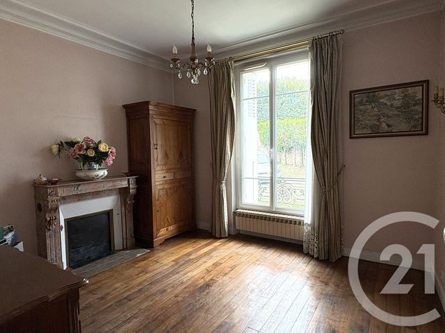 Afficher la photo en grand maison à vendre - 7 pièces - 144.65 m2 - COULOMMIERS - 77 - ILE-DE-FRANCE - Century 21 A.S.M.