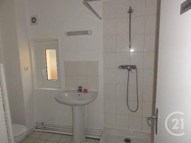 Appartement F3 à louer - 3 pièces - 46.77 m2 - 77 - ILE-DE-FRANCE - Century 21 A.S.M.