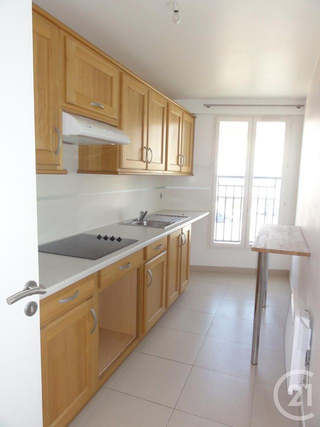 Appartement F2 à louer - 2 pièces - 46.71 m2 - COULOMMIERS - 77 - ILE-DE-FRANCE - Century 21 A.S.M.