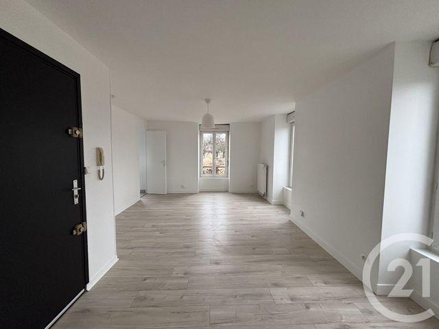 Appartement F2 à louer COULOMMIERS