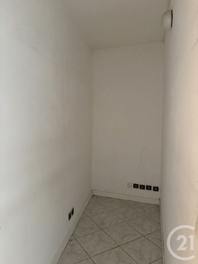 Appartement F2 à vendre - 2 pièces - 64.28 m2 - COULOMMIERS - 77 - ILE-DE-FRANCE - Century 21 A.S.M.