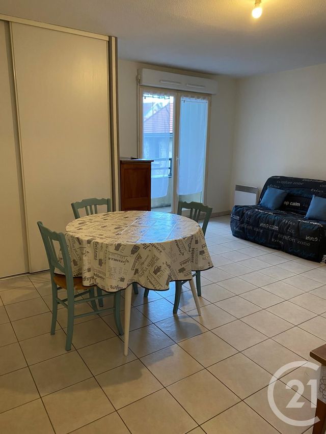 Afficher la photo en grand Appartement F1 à louer - 1 pièce - 30.24 m2 - COULOMMIERS - 77 - ILE-DE-FRANCE - Century 21 A.S.M.