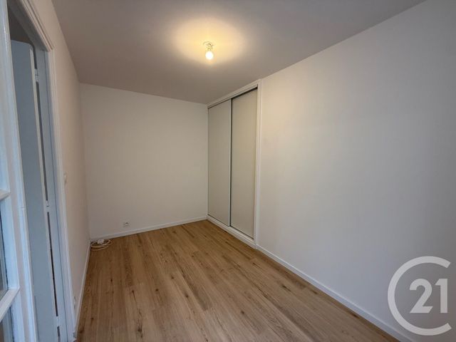 Afficher la photo en grand Appartement F2 à louer - 2 pièces - 28.05 m2 - COULOMMIERS - 77 - ILE-DE-FRANCE - Century 21 A.S.M.
