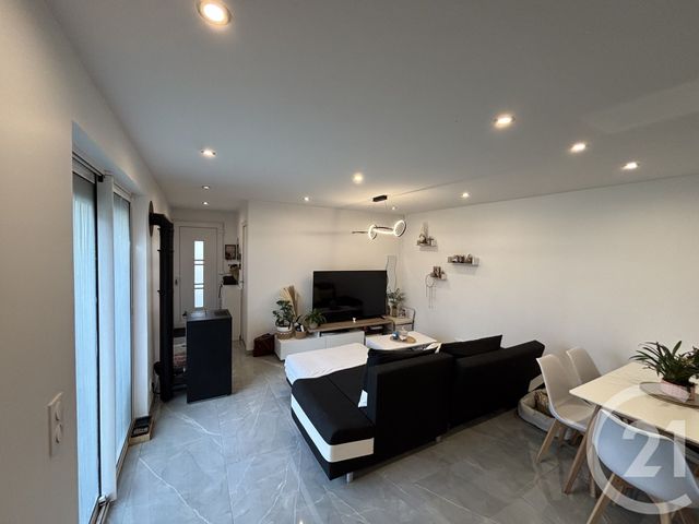 maison à louer - 3 pièces - 39.5 m2 - COULOMMIERS - 77 - ILE-DE-FRANCE - Century 21 A.S.M.