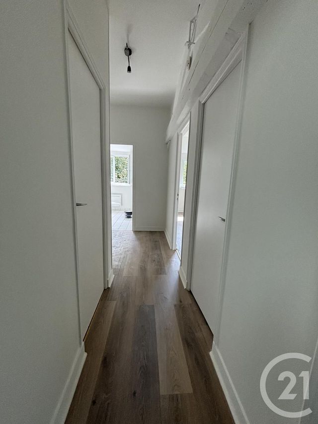 Appartement F3 à louer - 3 pièces - 72.84 m2 - COULOMMIERS - 77 - ILE-DE-FRANCE - Century 21 A.S.M.