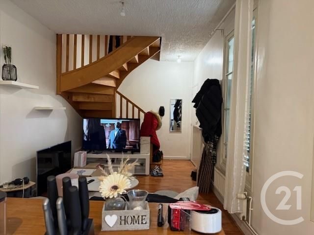 Appartement F3 à louer - 3 pièces - 47.47 m2 - COULOMMIERS - 77 - ILE-DE-FRANCE - Century 21 A.S.M.