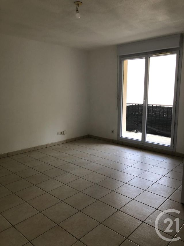 Appartement F2 à louer - 2 pièces - 45.42 m2 - LA FERTE GAUCHER - 77 - ILE-DE-FRANCE - Century 21 A.S.M.