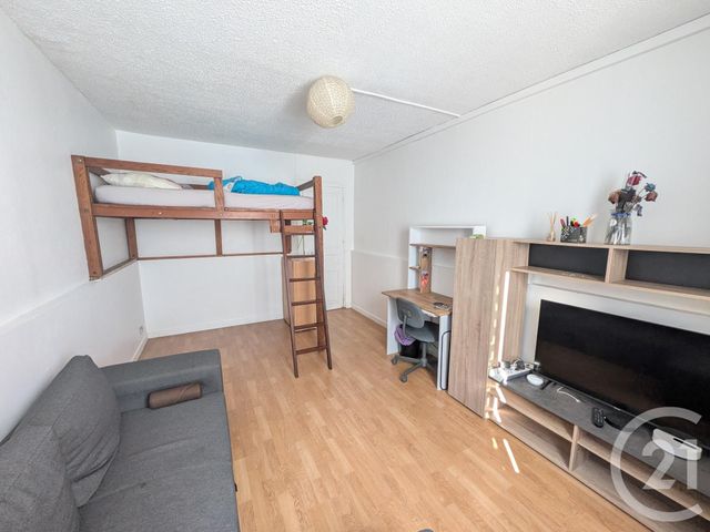 Appartement F1 à vendre - 2 pièces - 26.2 m2 - COULOMMIERS - 77 - ILE-DE-FRANCE - Century 21 A.S.M.