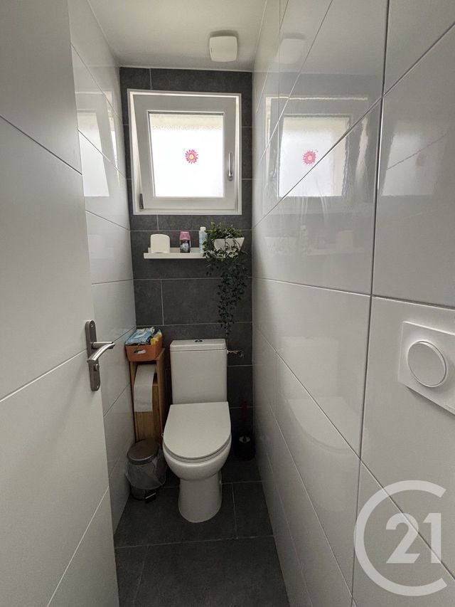 maison à louer - 4 pièces - 93.21 m2 - AMILLIS - 77 - ILE-DE-FRANCE - Century 21 A.S.M.