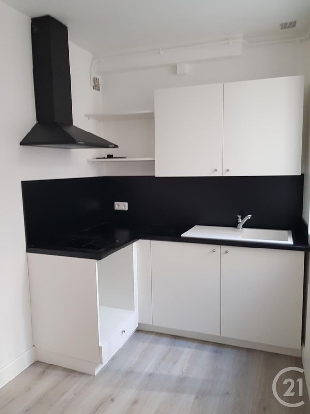 Appartement F2 à louer - 2 pièces - 36.17 m2 - COULOMMIERS - 77 - ILE-DE-FRANCE - Century 21 A.S.M.