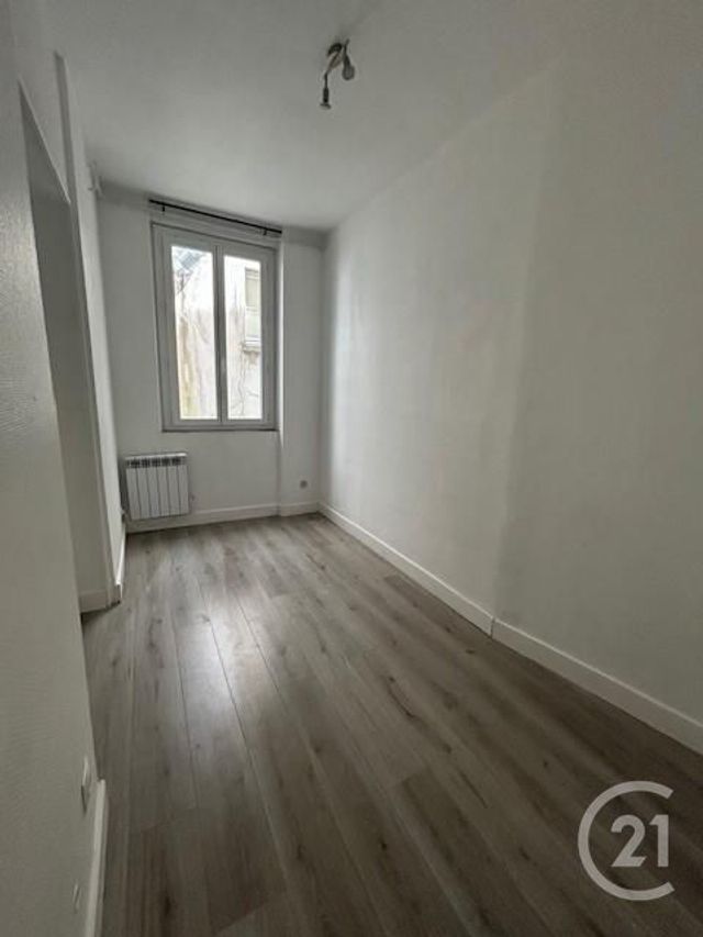 Appartement F2 à louer - 2 pièces - 36.17 m2 - COULOMMIERS - 77 - ILE-DE-FRANCE - Century 21 A.S.M.