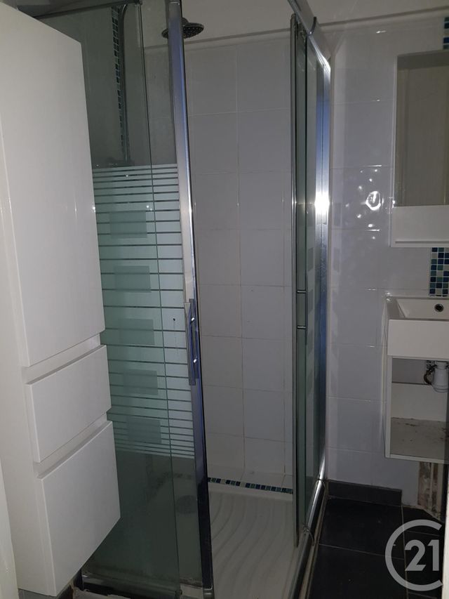 Appartement F2 à louer - 2 pièces - 48.22 m2 - COULOMMIERS - 77 - ILE-DE-FRANCE - Century 21 A.S.M.