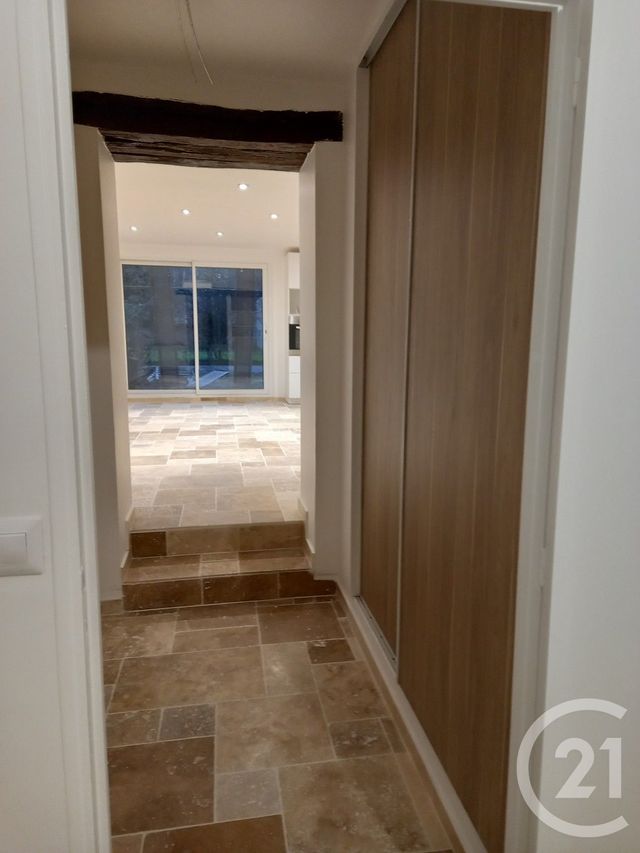 Appartement F2 à louer - 2 pièces - 48.22 m2 - COULOMMIERS - 77 - ILE-DE-FRANCE - Century 21 A.S.M.