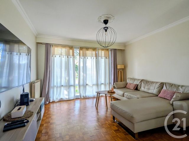 Appartement F5 à vendre - 5 pièces - 109.99 m2 - COULOMMIERS - 77 - ILE-DE-FRANCE - Century 21 A.S.M.