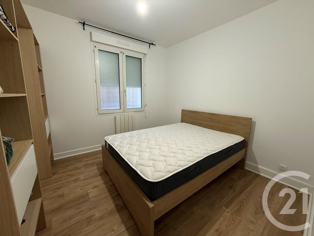 Appartement F2 à louer - 2 pièces - 33.87 m2 - COULOMMIERS - 77 - ILE-DE-FRANCE - Century 21 A.S.M.