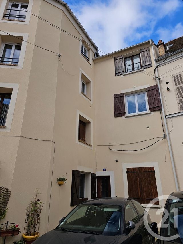 Appartement F2 à louer - 2 pièces - 48.0 m2 - COULOMMIERS - 77 - ILE-DE-FRANCE - Century 21 A.S.M.