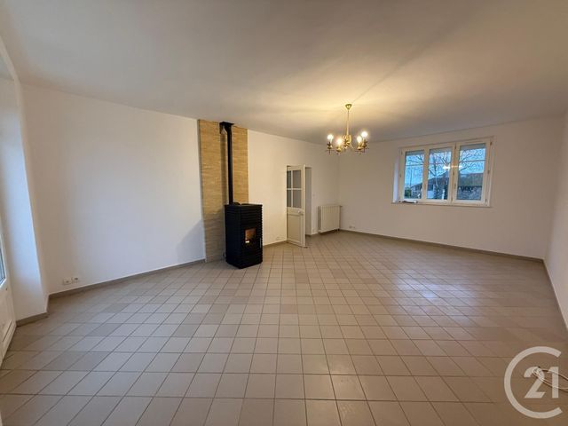 maison à louer - 7 pièces - 148.98 m2 - ST GERMAIN SOUS DOUE - 77 - ILE-DE-FRANCE - Century 21 A.S.M.