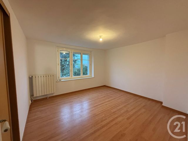 maison à louer - 7 pièces - 148.98 m2 - ST GERMAIN SOUS DOUE - 77 - ILE-DE-FRANCE - Century 21 A.S.M.