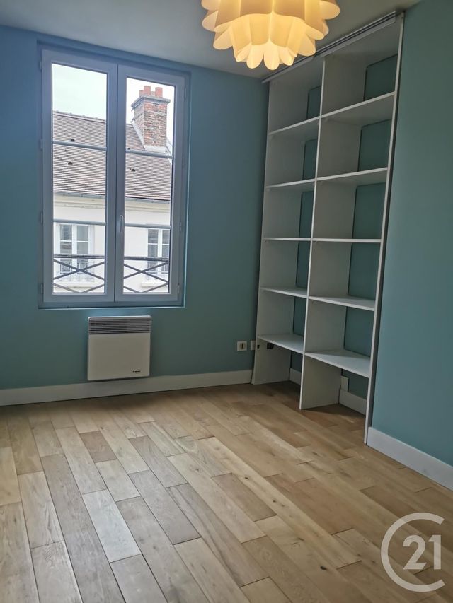 Appartement F3 à louer - 3 pièces - 56.94 m2 - COULOMMIERS - 77 - ILE-DE-FRANCE - Century 21 A.S.M.